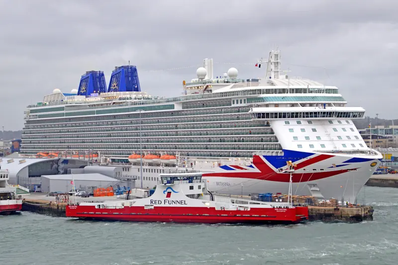 P&O Cruises' Britannia at Southampton, with a Red Funnel ferry in front