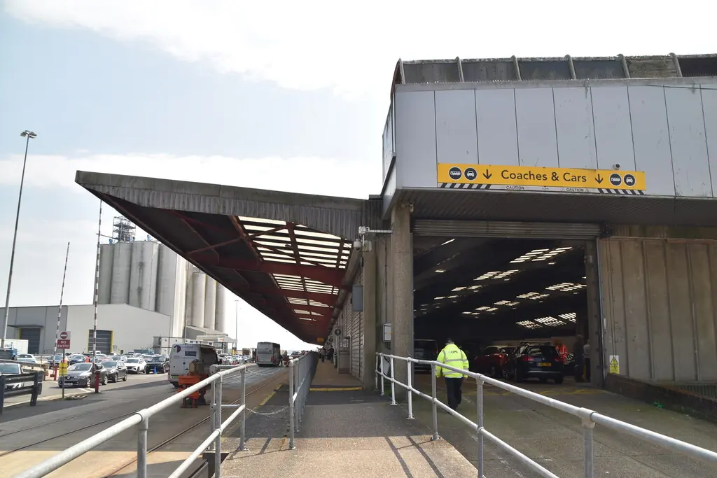 The Coaches and Cars entrance to the QEII Cruise Terminal