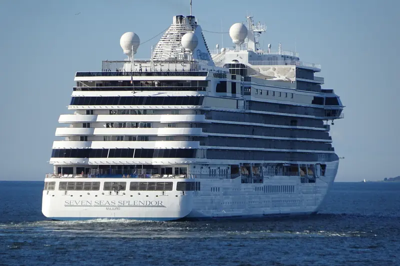 Regent Seven Seas Cruises' Seven Seas Splendor leaving Tallinn, Estonia