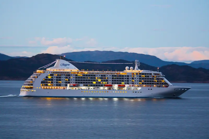 Regent Seven Seas Cruises' Seven Seas Voyager in Korsfjorden, Norway